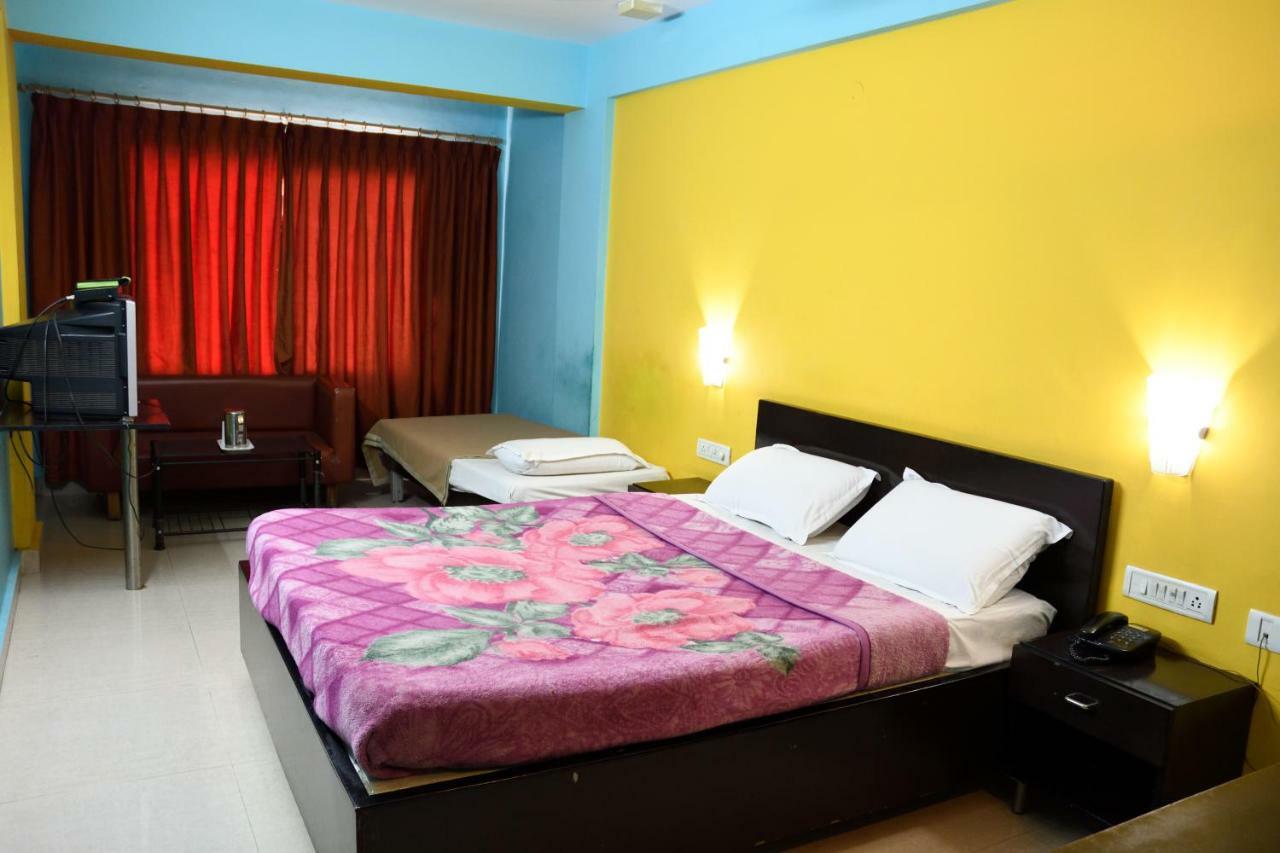 Hotel Ganesh Palace Mysore Extérieur photo